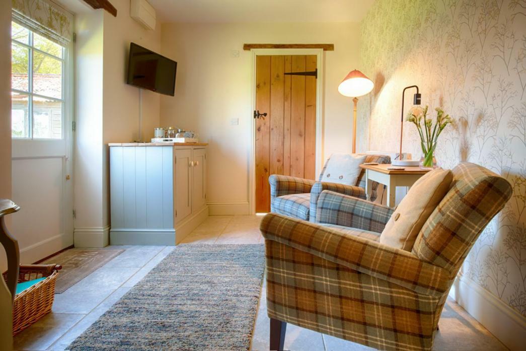 Bed and Breakfast The Lofts At Mill House Farm Docking Екстер'єр фото